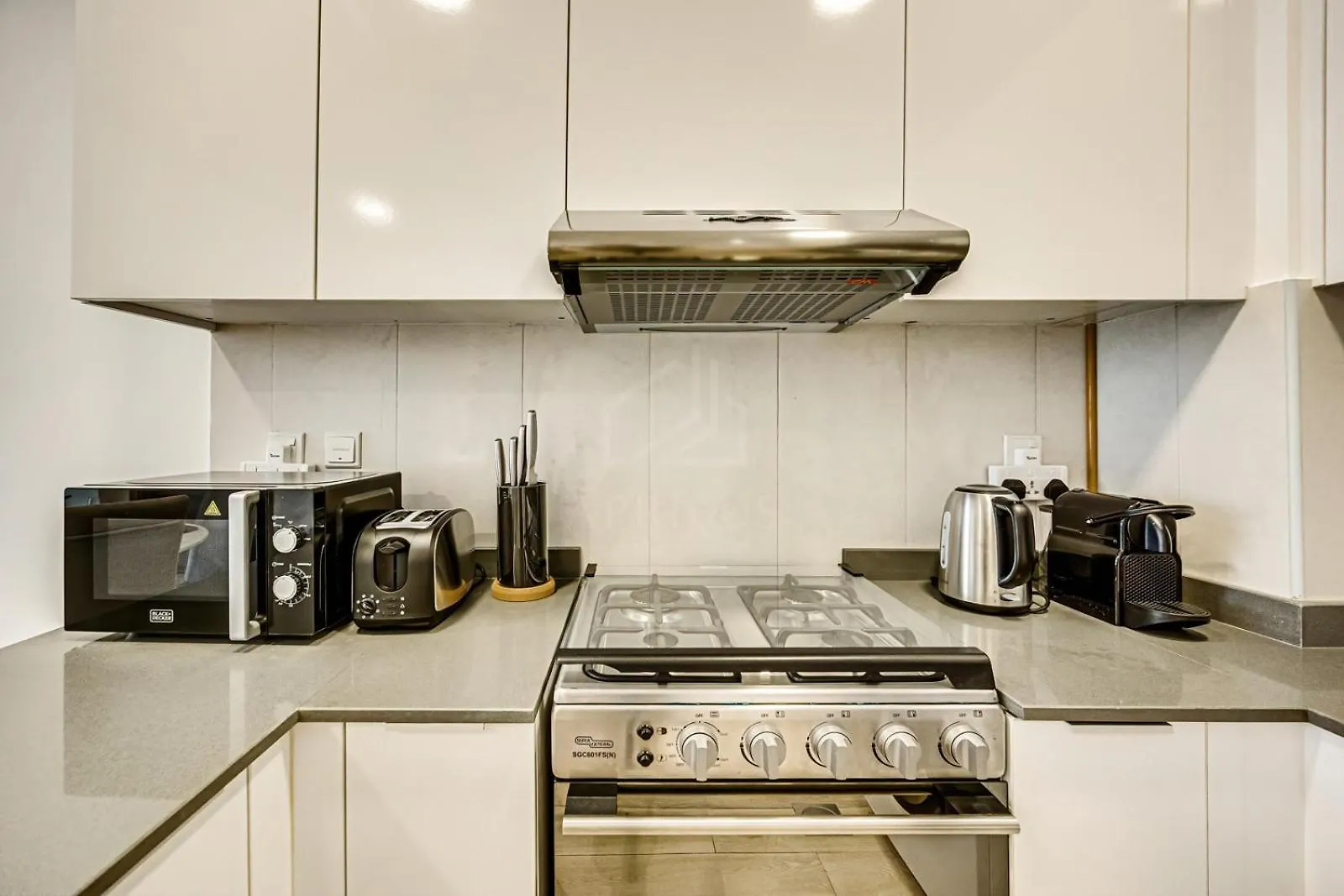 Elegant 1-Bedroom Apartment At Bloom Heights Dubai