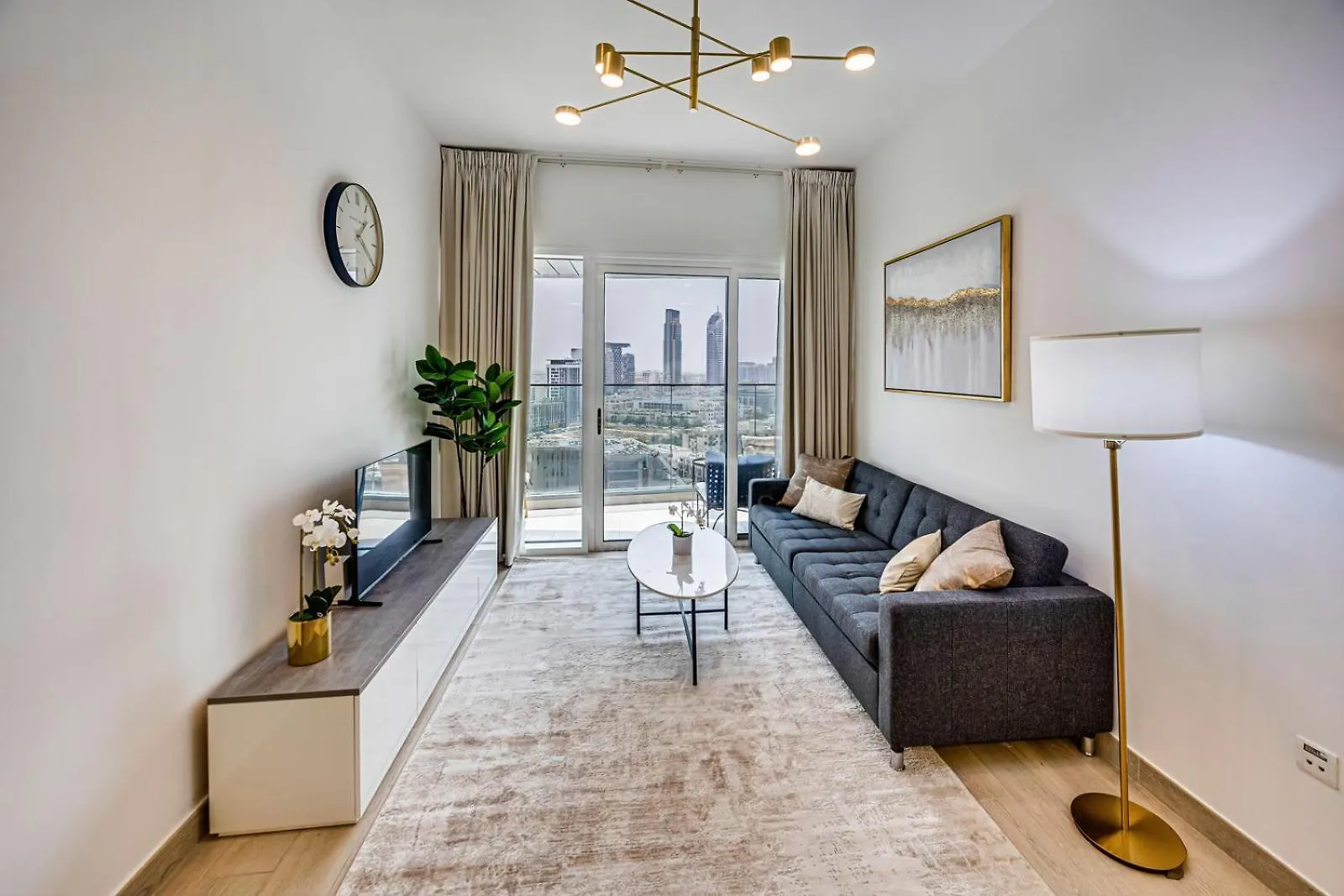 Elegant 1-Bedroom Apartment At Bloom Heights Dubai