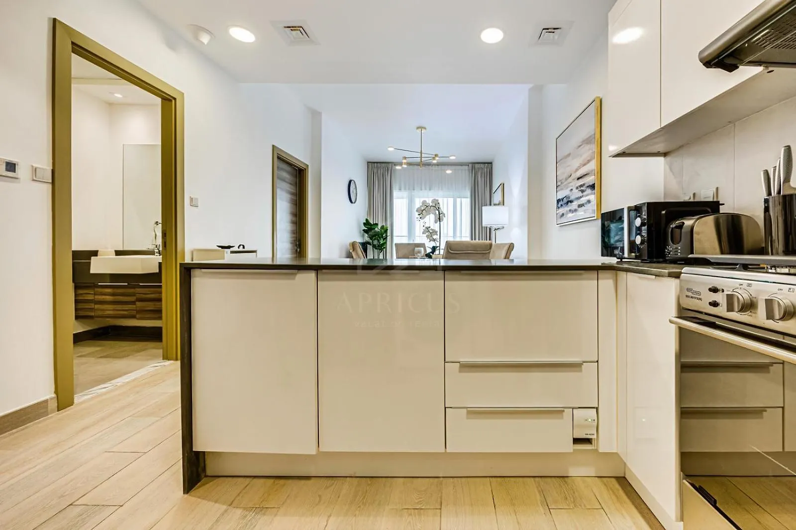 Elegant 1-Bedroom Apartment At Bloom Heights Dubai United Arab Emirates