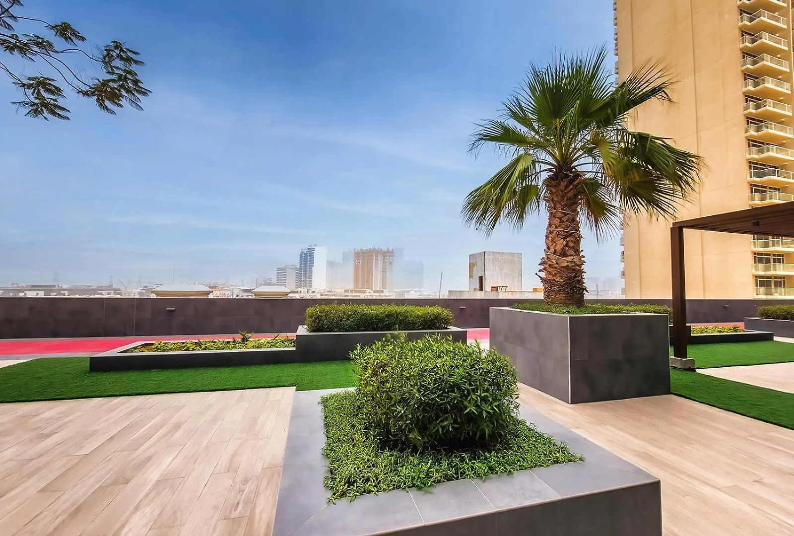 Elegant 1-Bedroom Apartment At Bloom Heights Dubai
