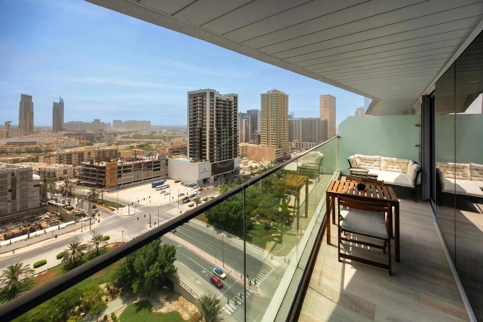 Elegant 1-Bedroom Apartment At Bloom Heights Dubai